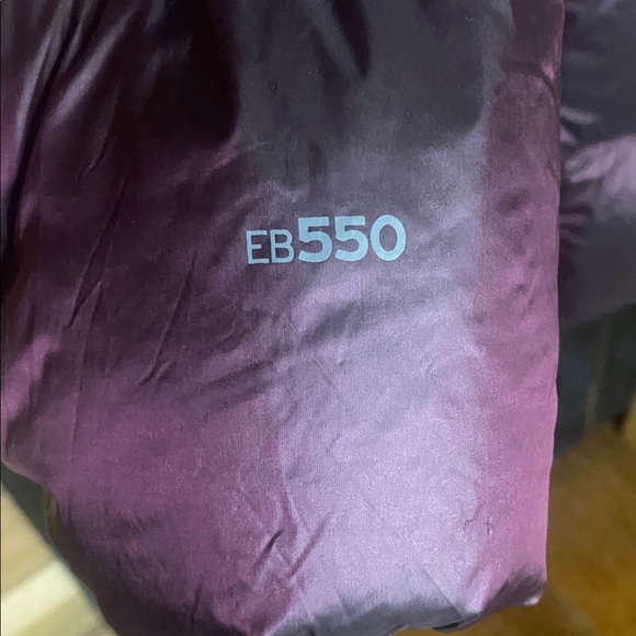 Eddie Bauer EB550 Purple down puffer parka Jacket size large full zip - Picture 3 of 7